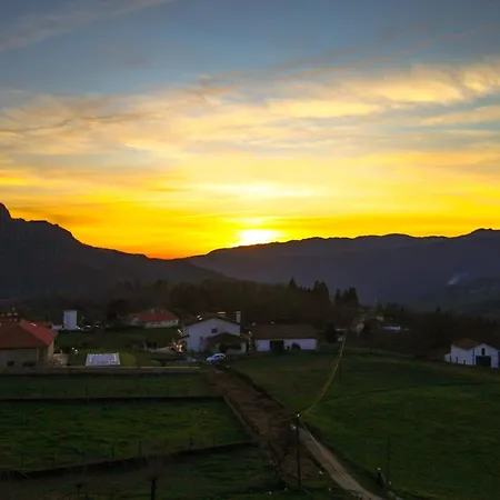 O Por Do Sol Do Geres فندق مبيت وإفطار 3*